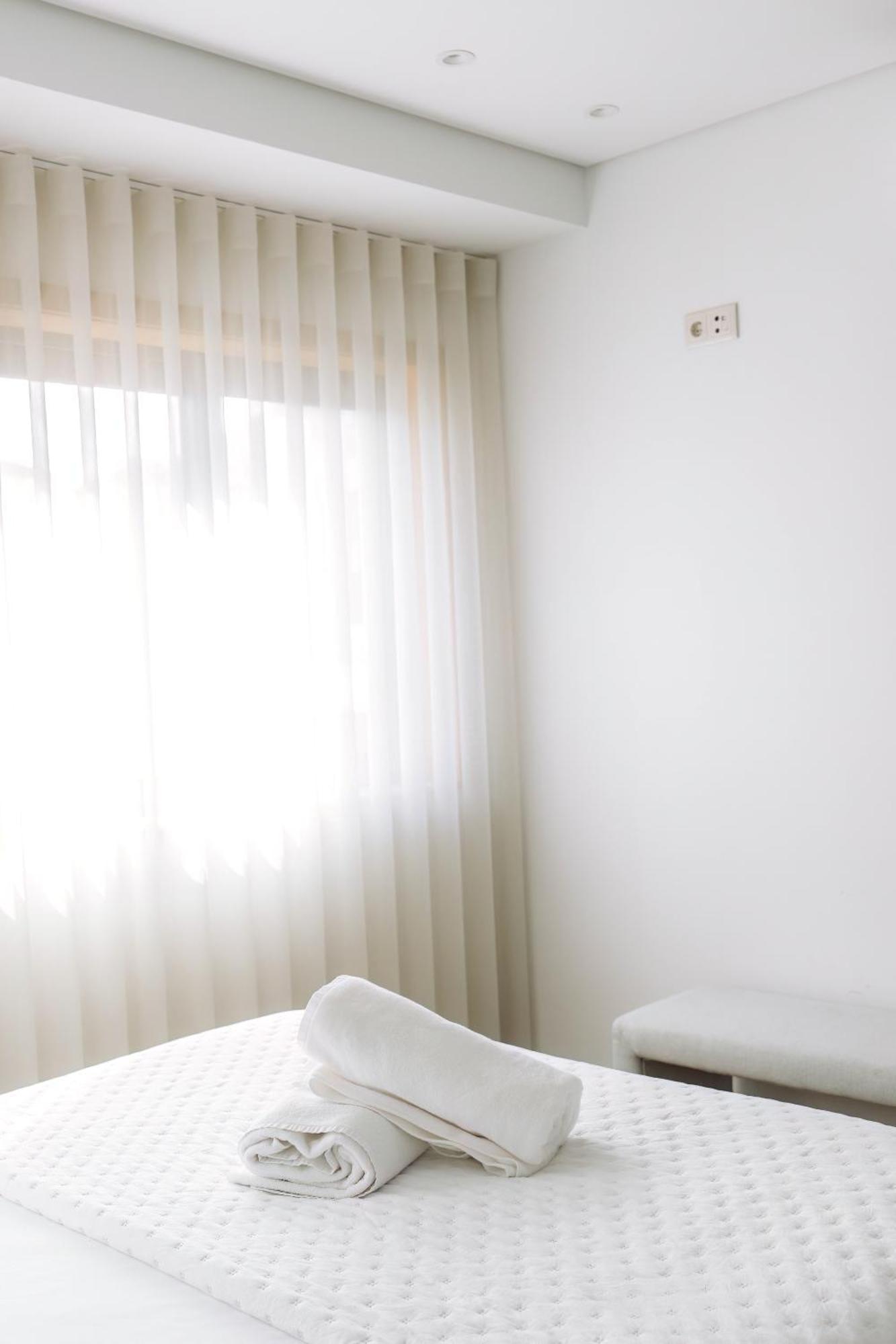 Alma Invicta Alegria Apartman Porto Kültér fotó